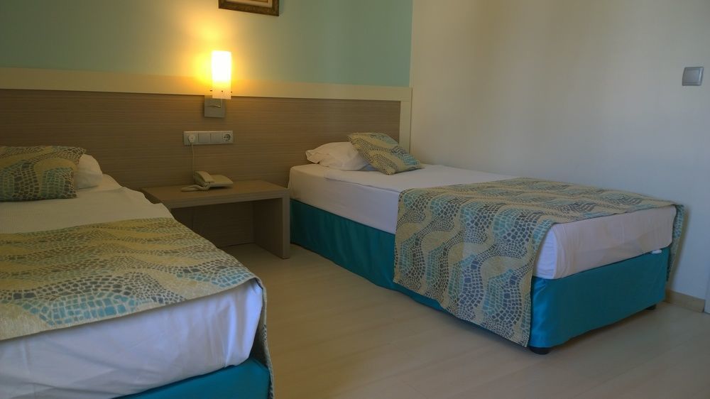 Costa Queen Suites 居姆贝特 外观 照片