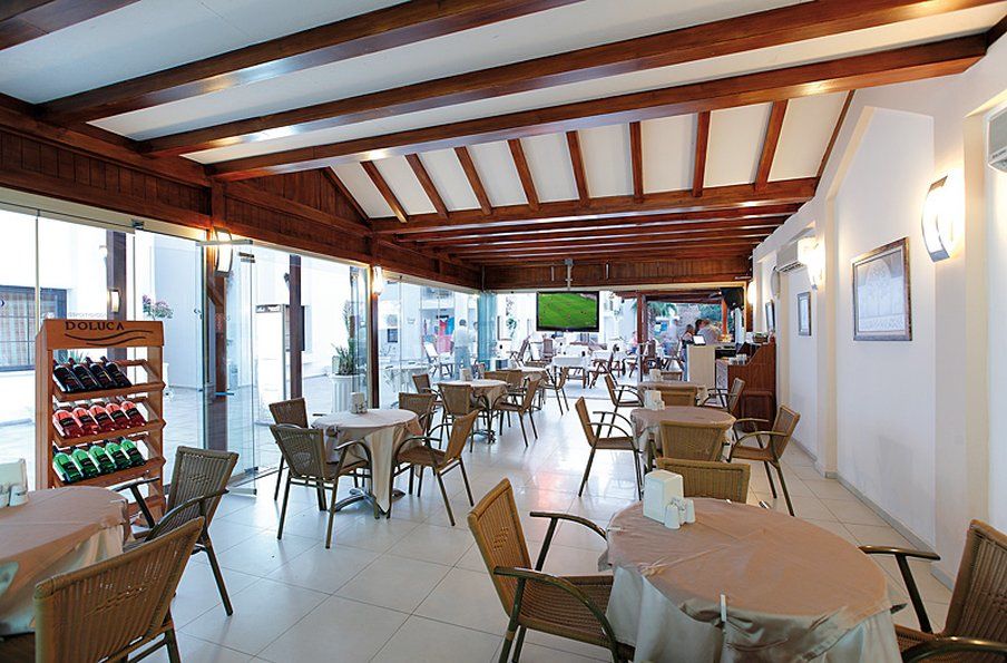 Costa Queen Suites 居姆贝特 外观 照片
