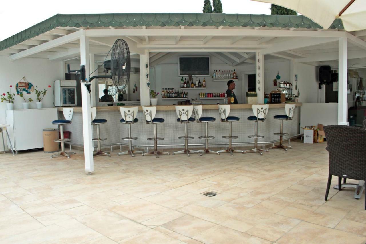 Costa Queen Suites 居姆贝特 外观 照片