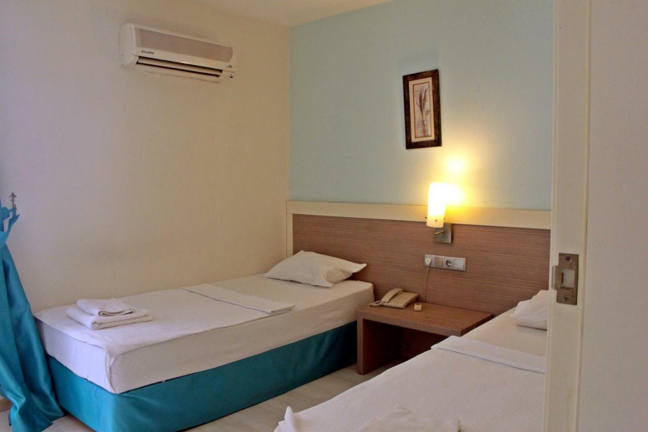 Costa Queen Suites 居姆贝特 外观 照片